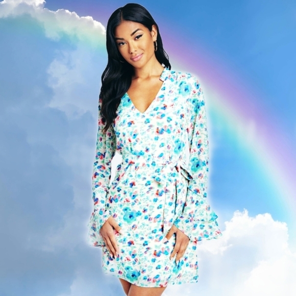 BEBE ✦ Floral Chiffon Mini Dress ✦ Tiered Ruffle Sleeve Open Back Sz S NWT - Picture 8 of 11